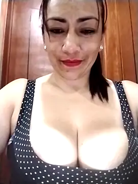 Snapshot of Carlasm- chatting on 25, 10, 2025 Carlasm- online show from 25, 10, 2025