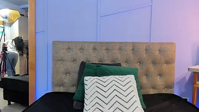 Snapshot of abby_jener chatting on 21, 3, 2025 abby jener online show from 21, 3, 2025