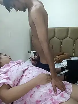 Strip-Couples online show from 8, 3, 2025