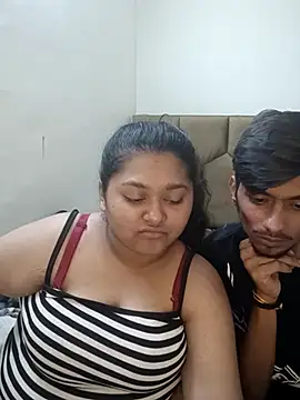 Strip-Couples online show from 9, 3, 2025