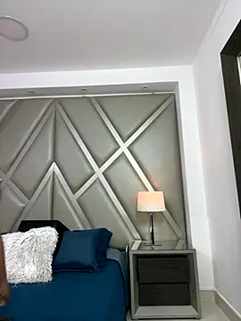 AlesiaCooper online show from 26, 11, 2025