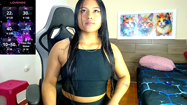 Snapshot of bella_warzon chatting on 9, 6, 2026 bella warzon online show from 9, 6, 2026