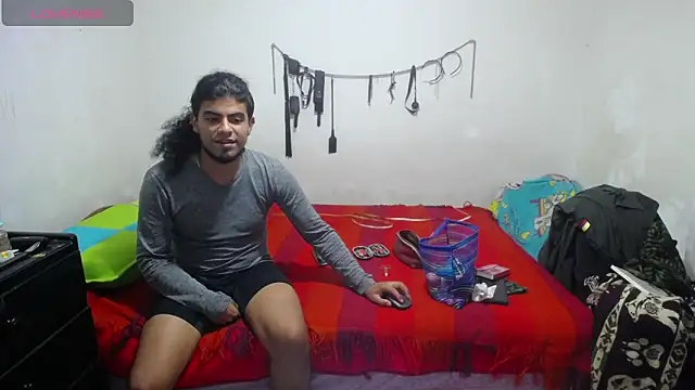 freyaa sorcerees online show from 22, 3, 2025