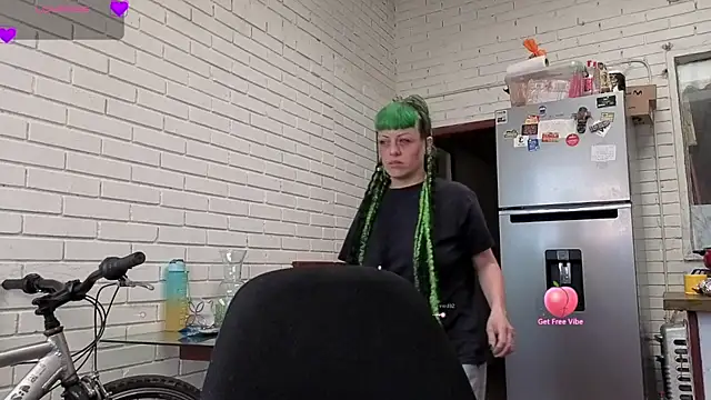 freyaa sorcerees online show from 29, 9, 2025