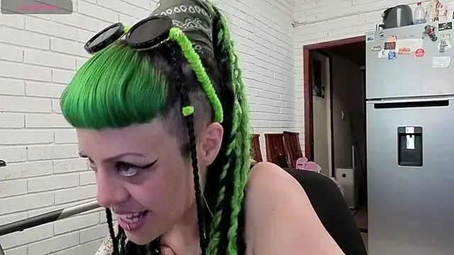 freyaa sorcerees online show from 16, 10, 2025