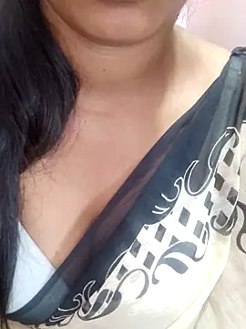 Snapshot of Indian_kannada_girl1 chatting on 9, 9, 2025 Indian kannada girl1 online show from 9, 9, 2025