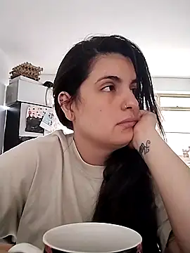 Seet Hanna online show from 8, 9, 2025