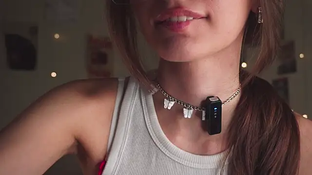 Snapshot of EditaBails chatting on 15, 10, 2025 EditaBails online show from 15, 10, 2025