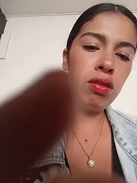 Snapshot of Nathaly_12 chatting on 21, 5, 2026 Nathaly 12 online show from 21, 5, 2026