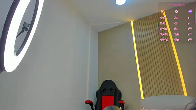 stephany summer online show from 13, 9, 2025