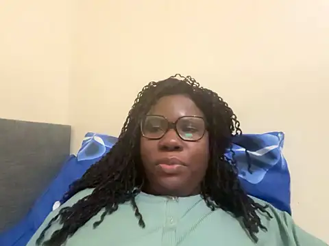 Midlle20 online show from 20, 12, 2025