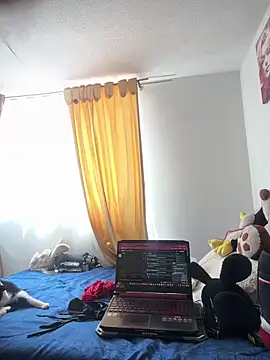 VictoriaGerard Pink online show from 21, 11, 2025