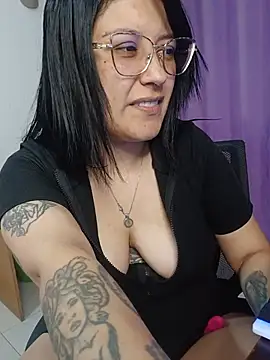 DaniPoison online show from 25, 6, 2026