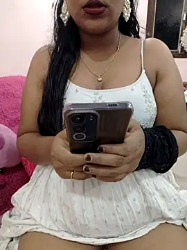 Snapshot of priya_00143 chatting on 17, 4, 2026 priya 00143 online show from 17, 4, 2026