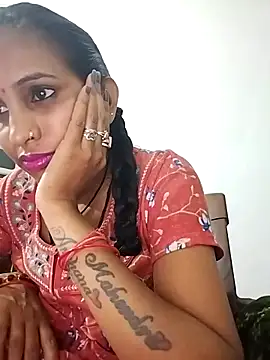 Hotty-Nidhi online show from 22, 3, 2025