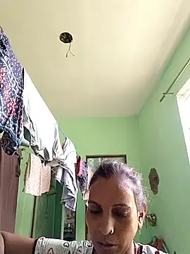 Snapshot of Hotty-Nidhi chatting on 6, 6, 2026 Hotty-Nidhi online show from 6, 6, 2026