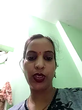 Snapshot of Hotty-Nidhi chatting on 3, 7, 2026 Hotty-Nidhi online show from 3, 7, 2026