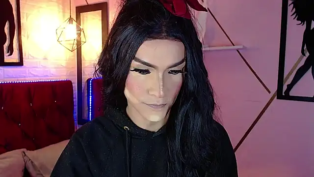 agatha rodriguez online show from 27, 10, 2025