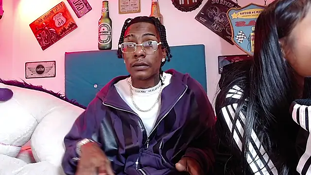 lili roussi online show from 4, 12, 2025