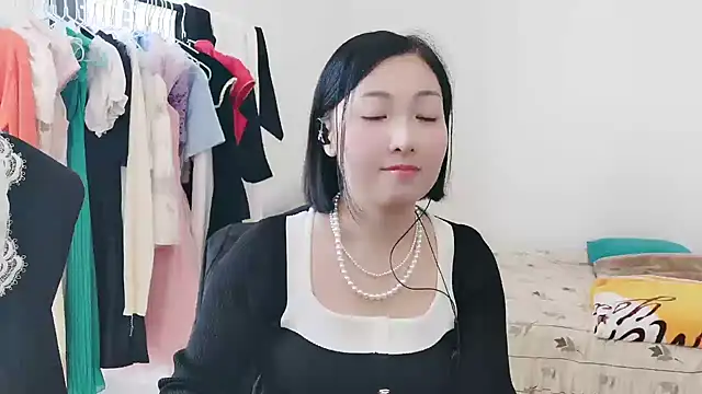 Rachel-6600 online show from 1, 12, 2025