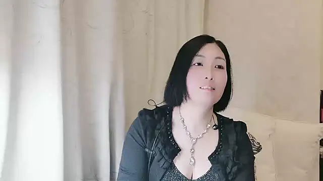 Snapshot of Rachel-6600 chatting on 19, 4, 2026 Rachel-6600 online show from 19, 4, 2026