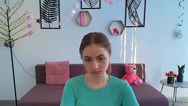 LilyHaart online show from 14, 3, 2025