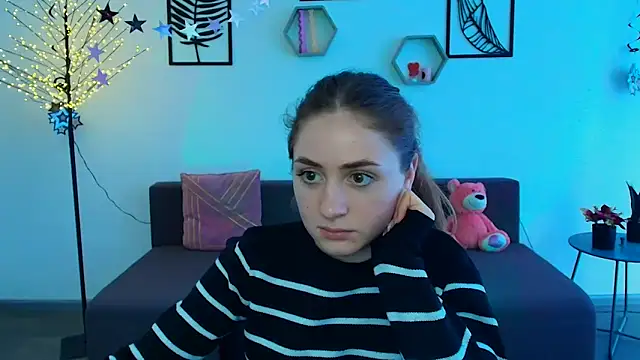 LilyHaart online show from 16, 3, 2025