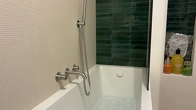 Snapshot of JOREDDs chatting on 7, 3, 2026 JOREDDs online show from 7, 3, 2026