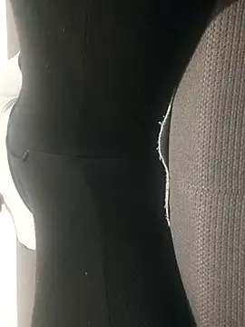 Snapshot of gui67675 chatting on 6, 10, 2025 gui67675 online show from 6, 10, 2025