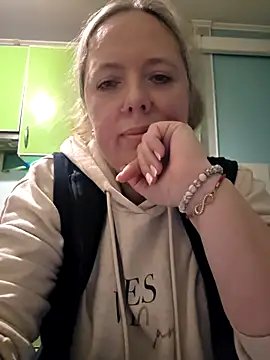 Irina3718 online show from 15, 12, 2025