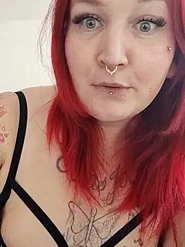 Snapshot of TiffiChantiT2 chatting on 10, 3, 2025 TiffiChantiT2 online show from 10, 3, 2025