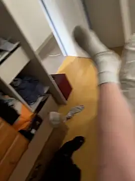 Snapshot of billybib83 chatting on 11, 3, 2025 billybib83 online show from 11, 3, 2025