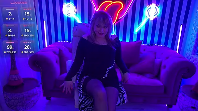 CandyLadyyy online show from 19, 4, 2026