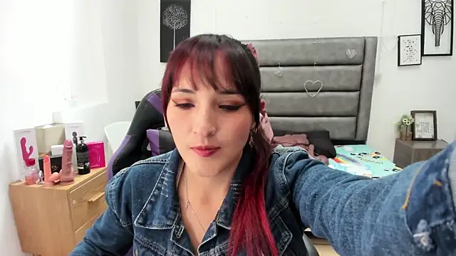 Snapshot of Tania_Duque chatting on 27, 6, 2026 Tania Duque online show from 27, 6, 2026