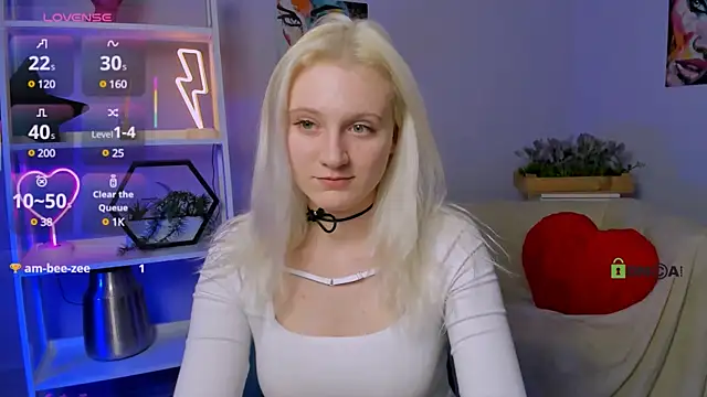 Snapshot of madam_uliis chatting on 18, 3, 2025 madam uliis online show from 18, 3, 2025