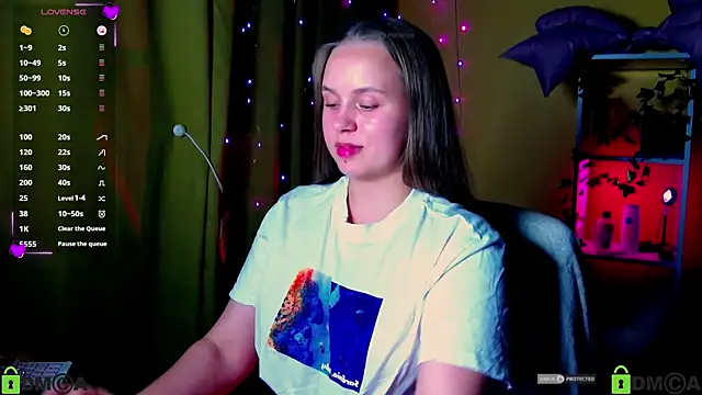 Lilysweet13 online show from 19, 7, 2026