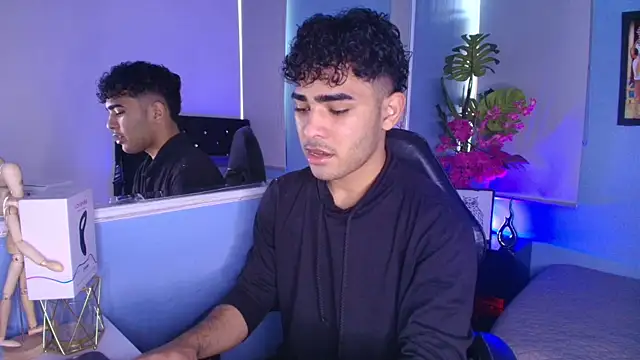 LucasCarterr  online show from 15, 9, 2025