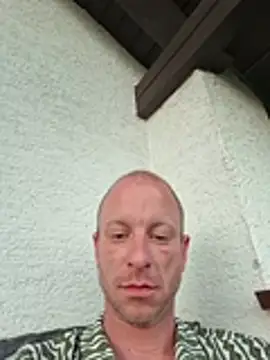 Snapshot of svenpfeifer chatting on 25, 6, 2026 svenpfeifer online show from 25, 6, 2026