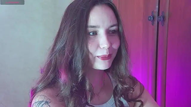 Snapshot of CherryTouss chatting on 25, 4, 2026 CherryTouss online show from 25, 4, 2026