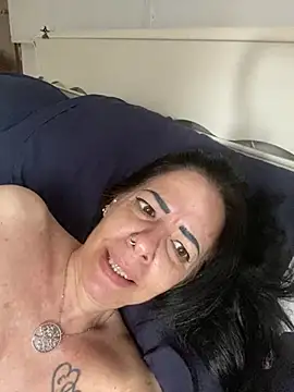 Snapshot of Ginevra_75 chatting on 1, 8, 2026 Ginevra 75 online show from 1, 8, 2026