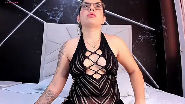 JulietSofia online show from 28, 5, 2026