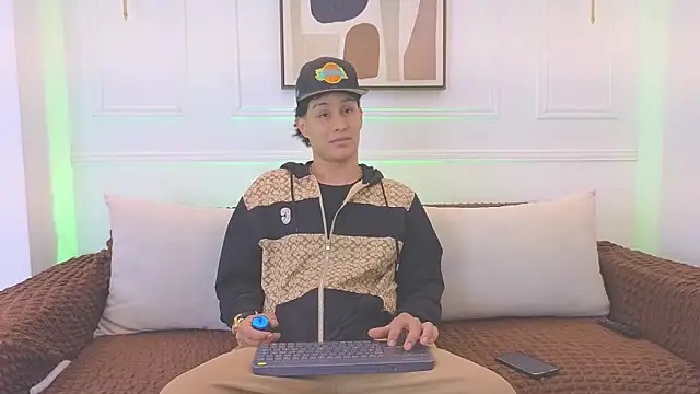 Stone grey1  online show from 28, 4, 2026