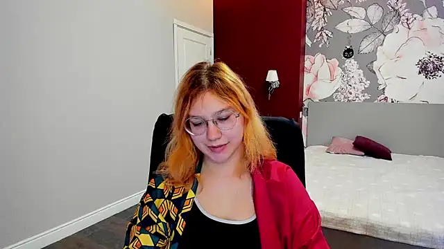 AngelinaLow online show from 5, 2, 2026