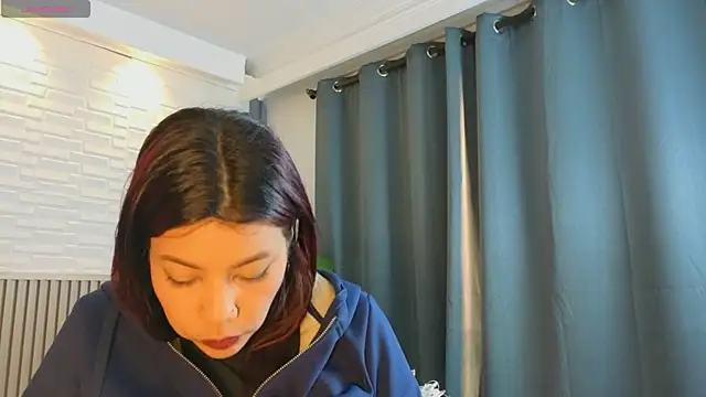 Snapshot of TiffanyWalk chatting on 18, 4, 2026 TiffanyWalk online show from 18, 4, 2026