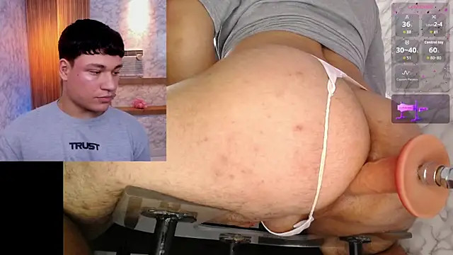 Snapshot of AndrewPeach_ chatting on 25, 11, 2025 AndrewPeach online show from 25, 11, 2025