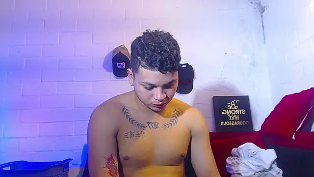 Snapshot of juan_montoyasex chatting on 17, 3, 2025 juan montoyasex online show from 17, 3, 2025