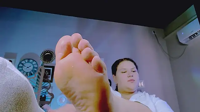 FlorenceAnderson online show from 7, 10, 2025