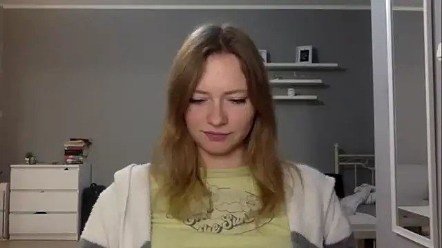 Snapshot of MillieShow chatting on 20, 10, 2025 MillieShow online show from 20, 10, 2025