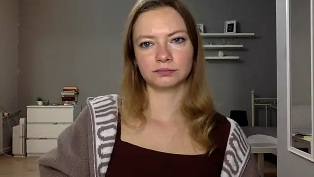 Snapshot of MillieShow chatting on 16, 11, 2025 MillieShow online show from 16, 11, 2025