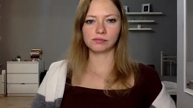 Snapshot of MillieShow chatting on 20, 11, 2025 MillieShow online show from 20, 11, 2025